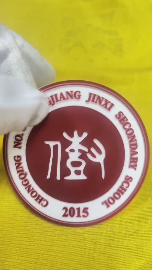 Double Layer Silicone Logo Patches With Base